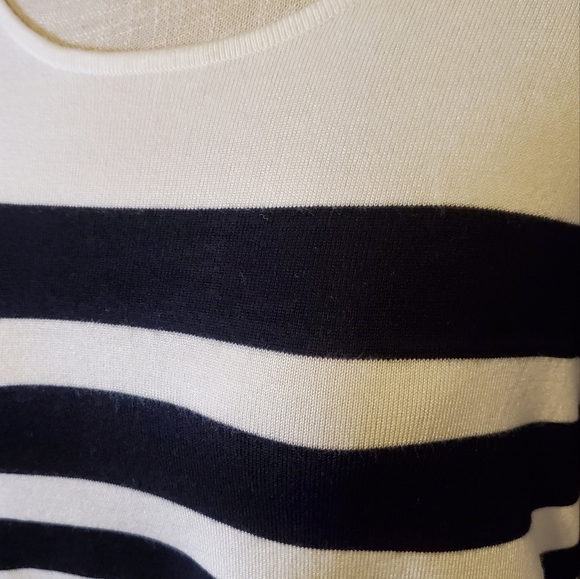 CONRAD C | Women's black and white striped pullover sweater dress. Size large. - Picture 3 of 7